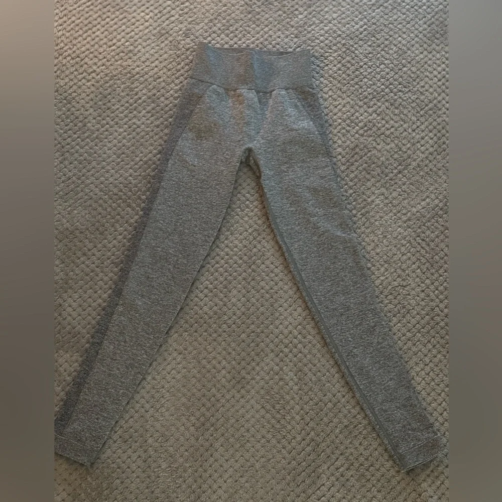 Gymshark Charcoal High-Waisted Leggings - Picture 1 of 6